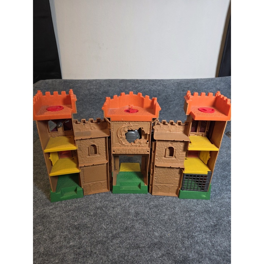 Fisher price Lot Eagle Talon Castle Playset Figures Dragon - Picture 5 of 6